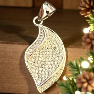 Elegant 925 Silver Leaf Pendant with Layers Of CZ’s